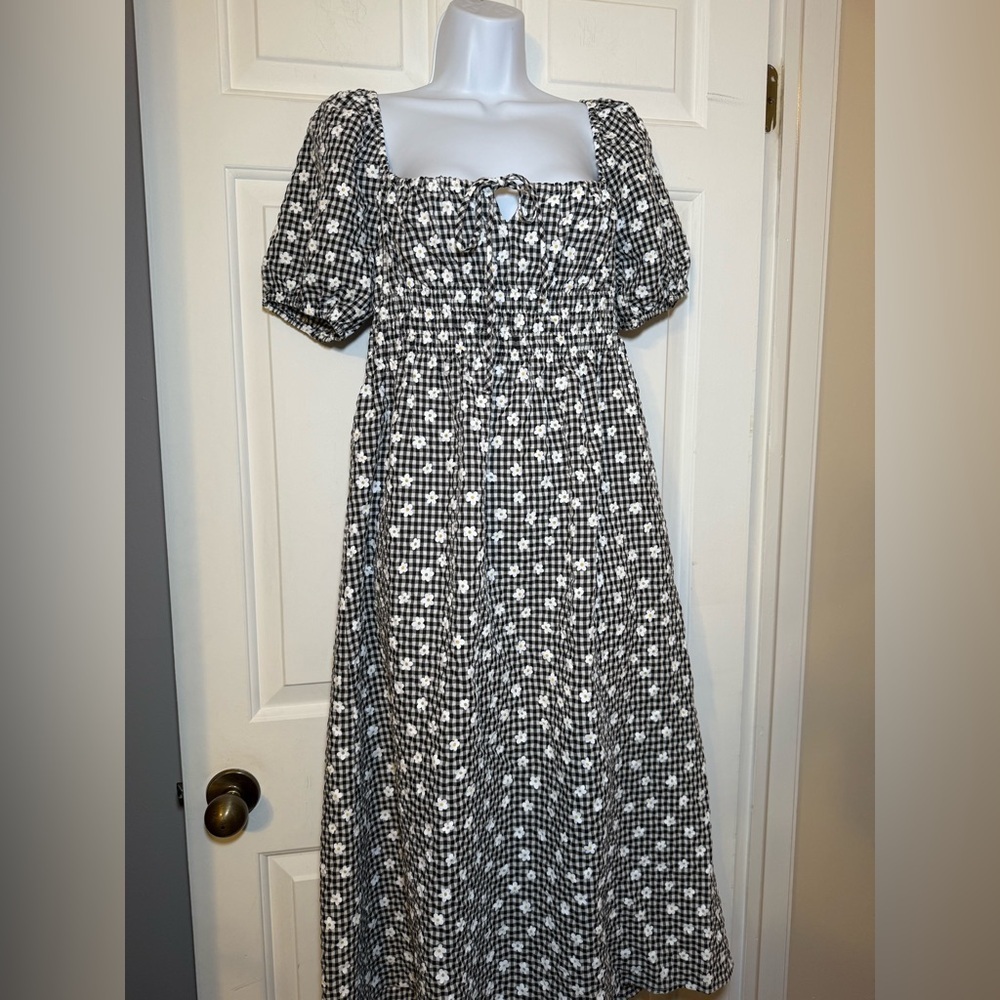 Sophie Rue Medium Black & White Smocked Daisy Gingham Maxi Dress Picnic Timeless